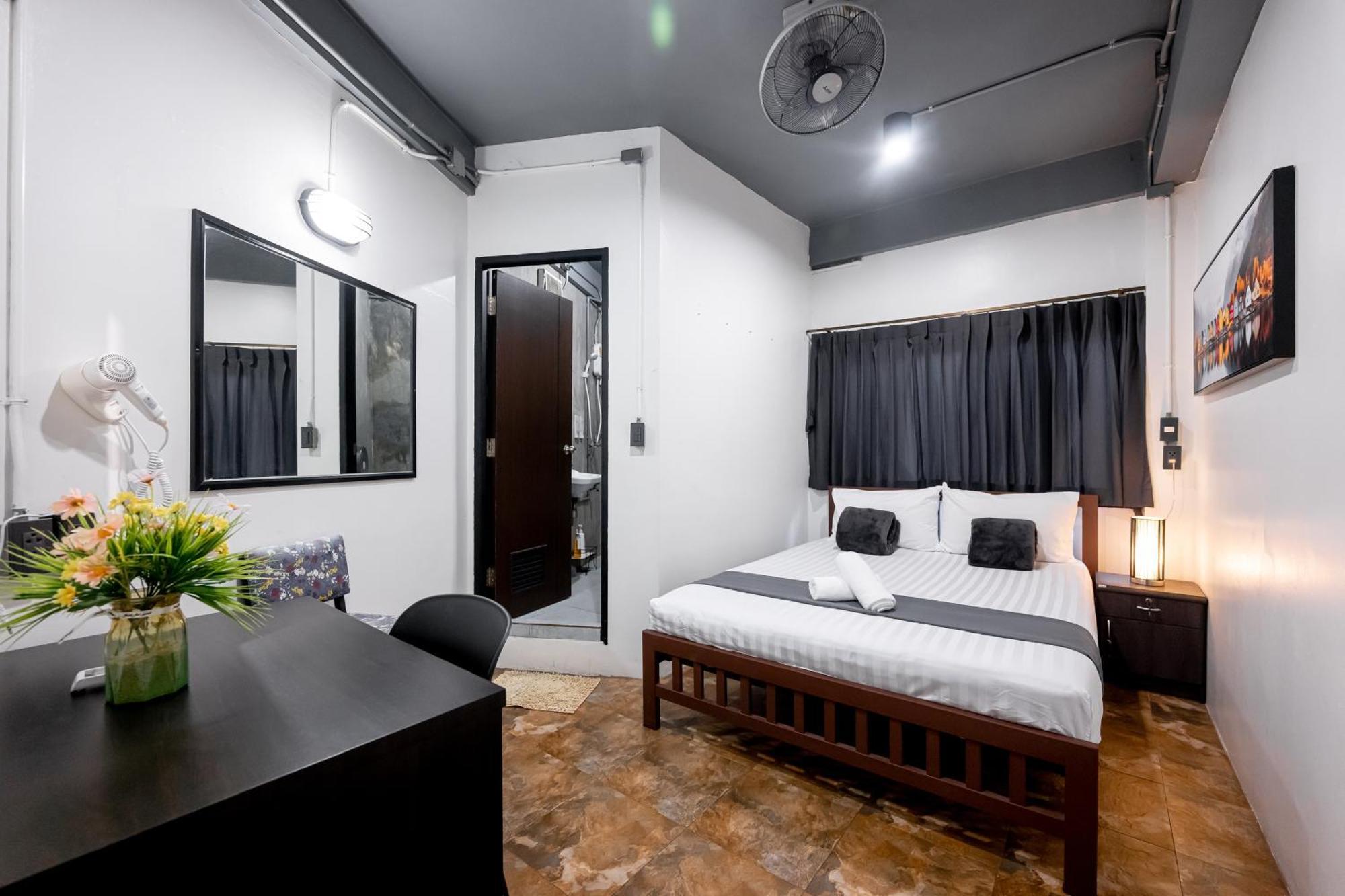 Vibes Hostel 방콕 외부 사진