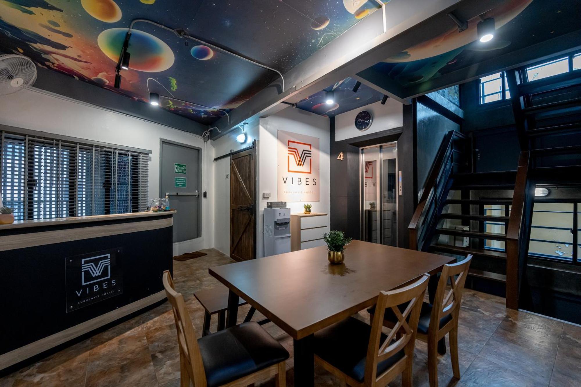 Vibes Hostel 방콕 외부 사진